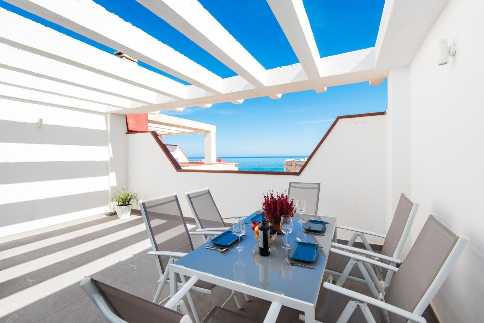 Sea View And 350M To The Beach Torremolinos Exterior photo